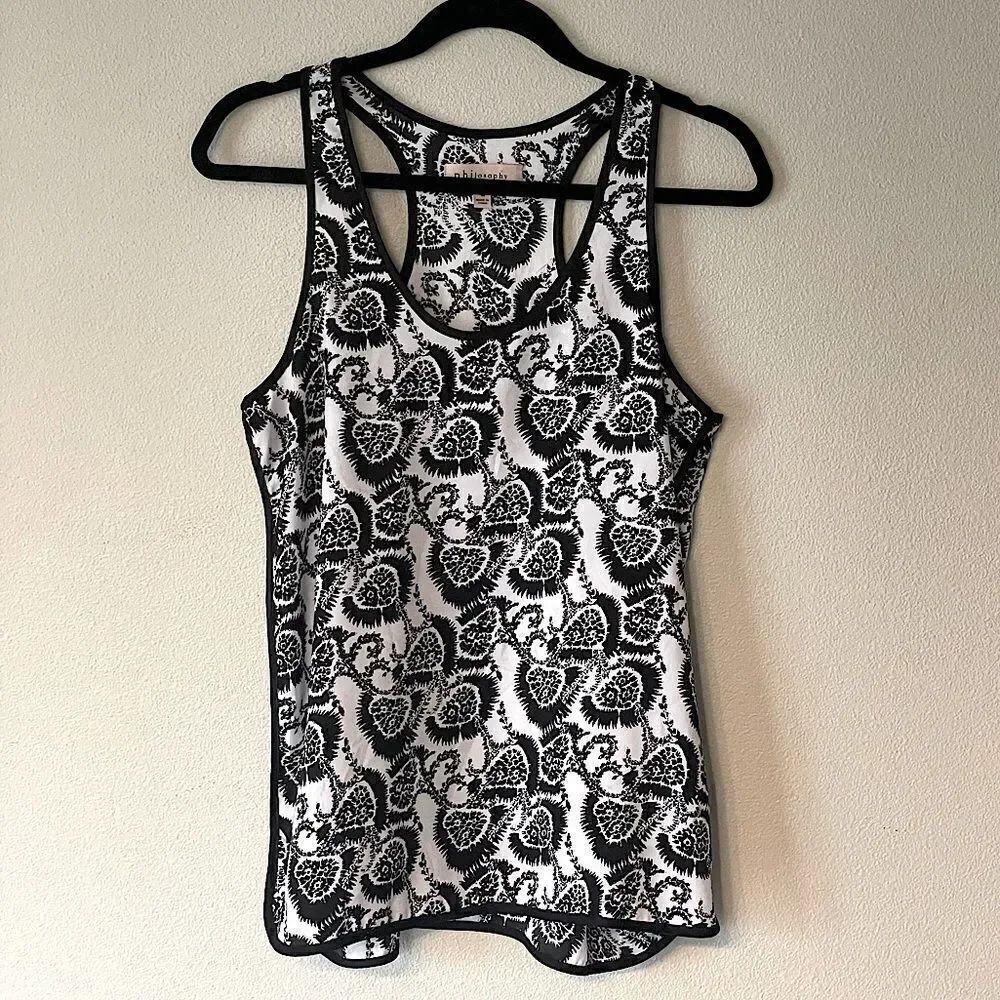 NWOT! Philosophy, Black and White, Sleeveless Blouse. Size Large.